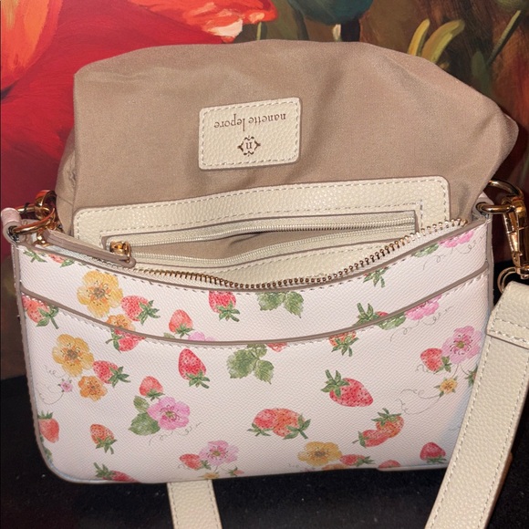 NWT Nanette Lepore Floral Shoulder Bag - Cream and Pink adorable 🥰 - Picture 14 of 15